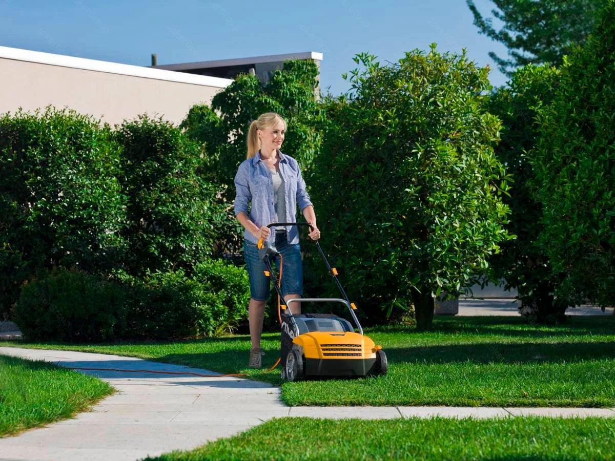 Wertykulator STIGA SV 213 E, 1300 W 6 Wertykulator STIGA SV 213 E, 1300 W - Image 4