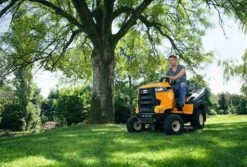 Traktor Ogrodowy CUB CADET XT1 OR95, 6,2 KW -Building Materials Shop 15828521382545460 jpg gallery.big iext58557317