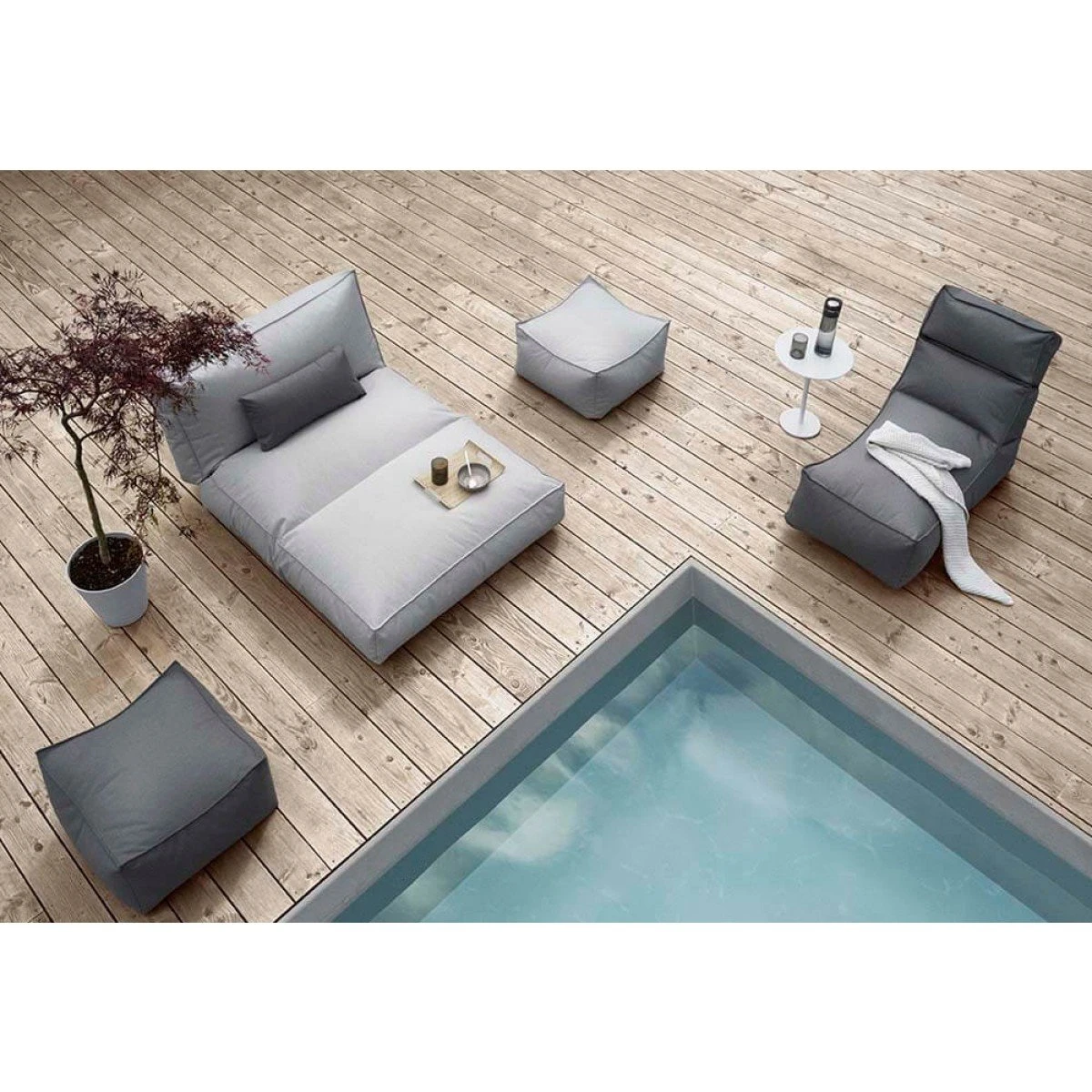 Stolik Ogrodowy BLOMUS Stay B62015, Biały, 45x40 Cm 5 Stolik Ogrodowy BLOMUS Stay B62015, Biały, 45x40 Cm - Image 3